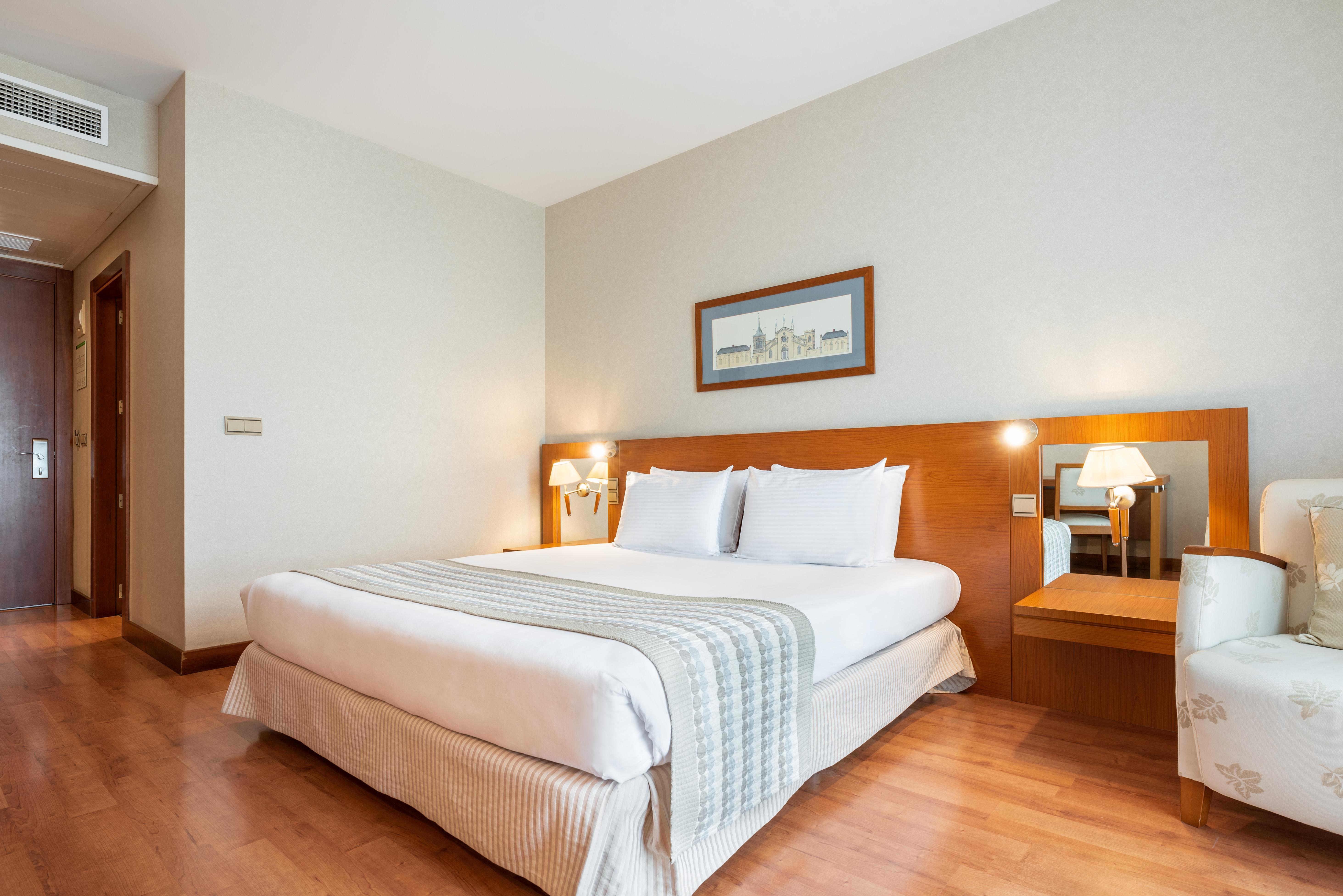 Eurostars San Lazaro Otel Santiago de Compostela Dış mekan fotoğraf