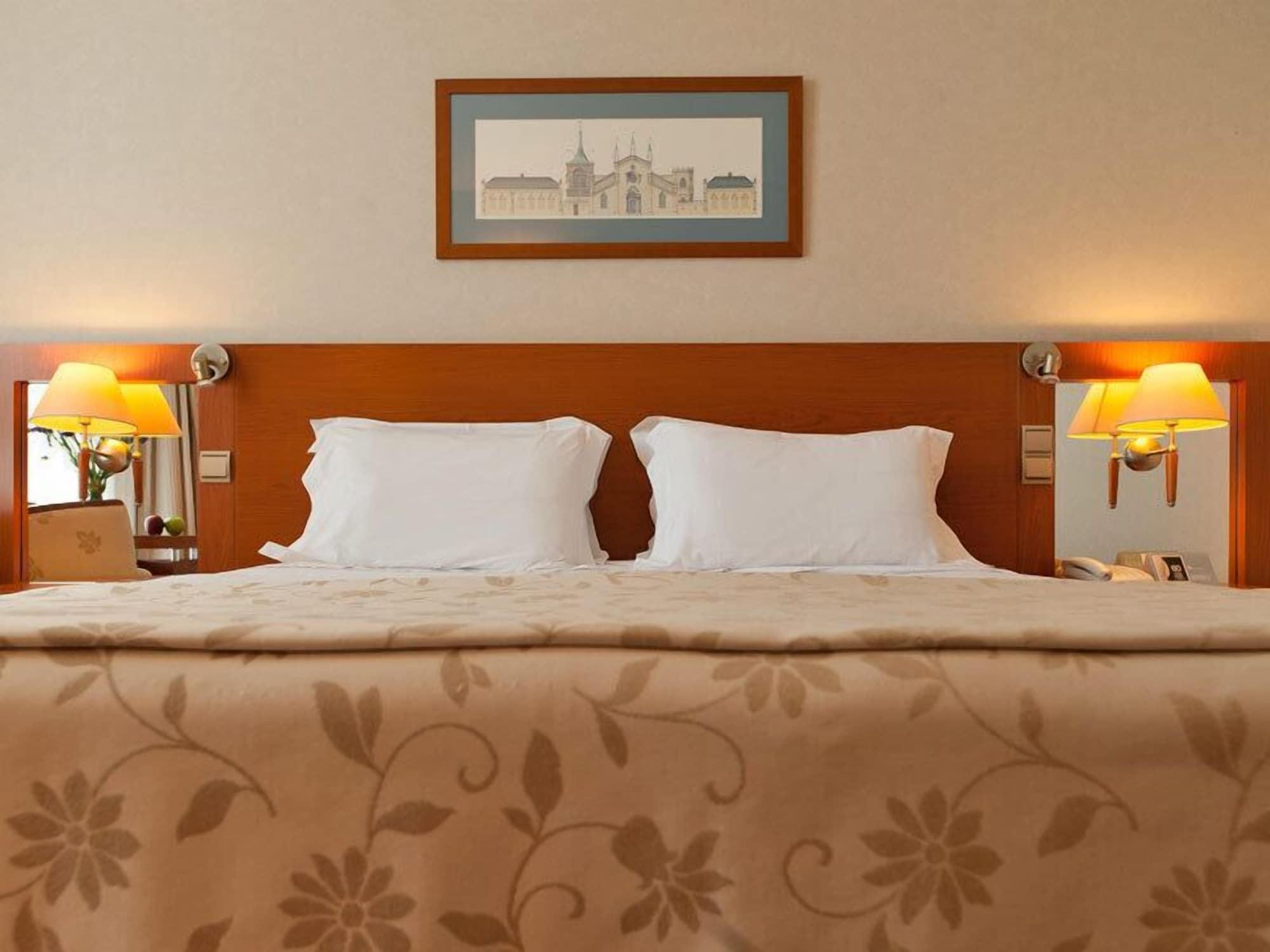 Eurostars San Lazaro Otel Santiago de Compostela Dış mekan fotoğraf