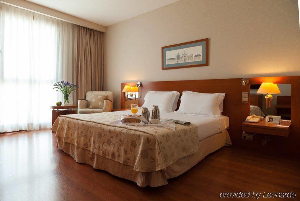 Eurostars San Lazaro Otel Santiago de Compostela Dış mekan fotoğraf